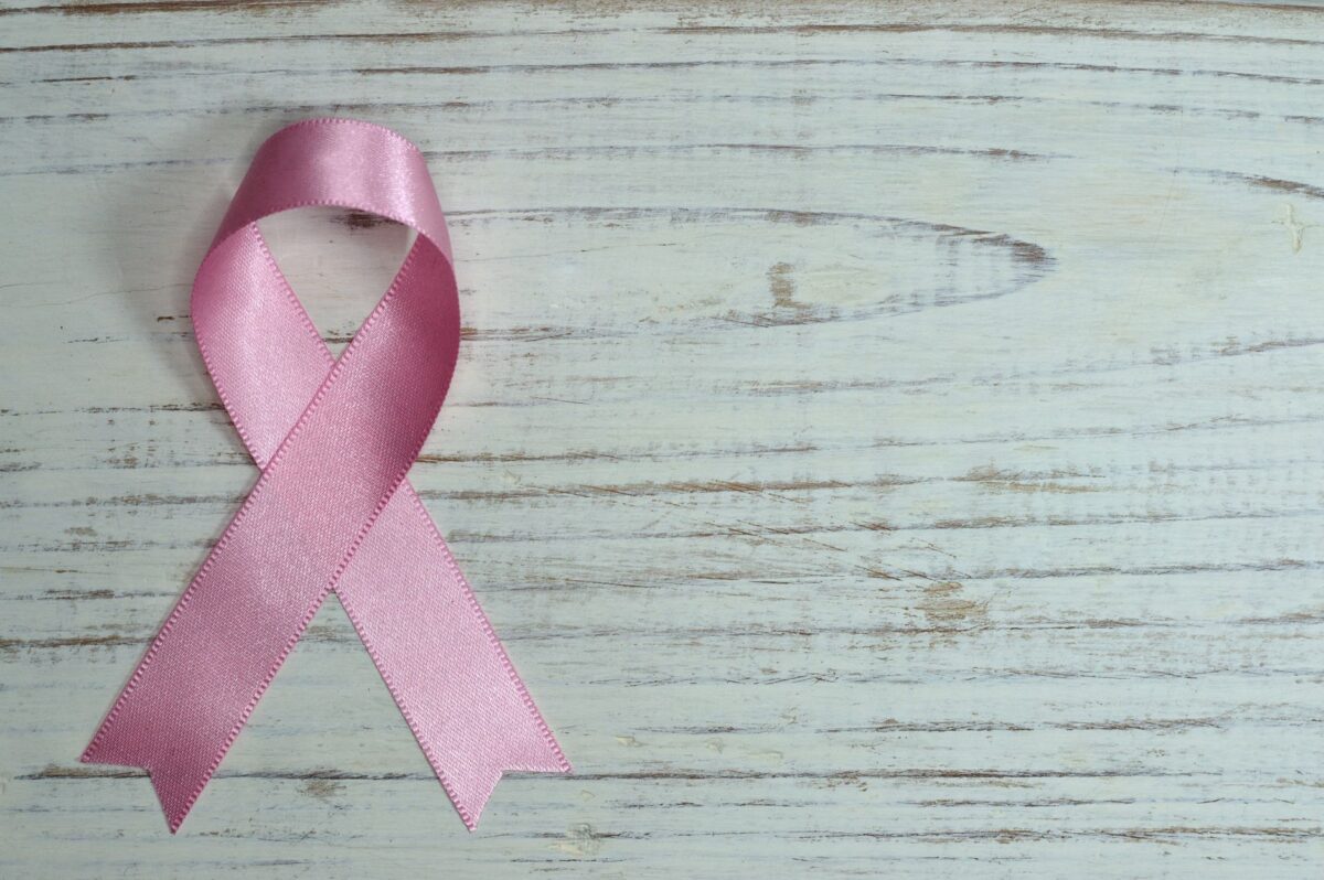 Octobre Rose 2026 : dépistage du cancer du sein, le premier grand week-end de mobilisation